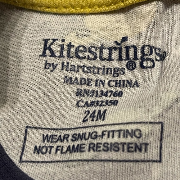 Space Pajamas Kitestrings  2T 24 months GUC - Picture 2 of 5